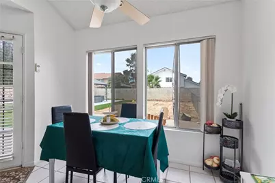 37443 Yorkshire Drive, Palmdale, CA 93550 - Photo 23