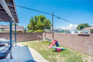 9142 Danbridge St, Pico Rivera, CA 90660 - Photo 17