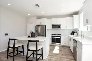 26220 Bergen Ct, Corona, CA 92883 - Photo 3