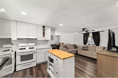 15181 Van Buren Boulevard #74, Riverside, CA 92504 - Photo 15