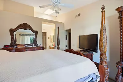5638 Lopez, Banning, CA 92220 - Photo 7