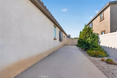 1065 Madera, Perris, CA 92571 - Photo 29