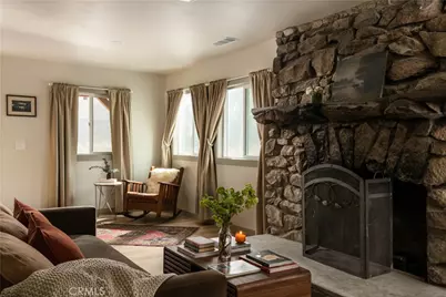 25807 State Highway 189, Twin Peaks, CA 92391 - Photo 7