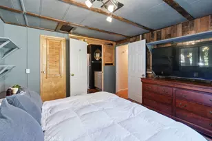 22899 Byron Rd, Crestline, CA 92325 - Photo 13