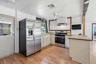 22899 Byron Rd, Crestline, CA 92325 - Photo 7