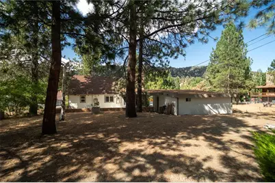 1081 Apple, Wrightwood, CA 92397 - Photo 7