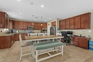16820 Golden Bluff, Riverside, CA 92503 - Photo 9