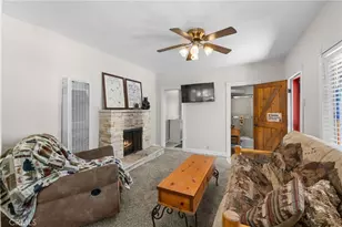 23898 Springwater, Crestline, CA 92325 - Photo 15