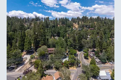 23898 Springwater, Crestline, CA 92325 - Photo 29