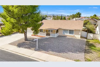12404 Mammoth Drive, Victorville, CA 92392 - Photo 3