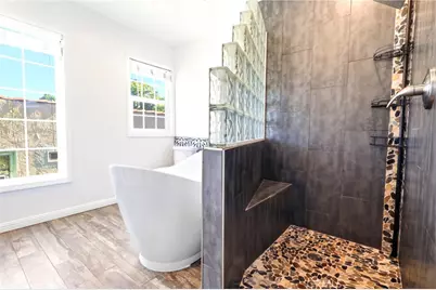 1394 N Raymond, Pasadena, CA 91103 - Photo 15