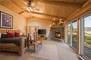 39955 N Shore Dr, Fawnskin, CA 92333 - Photo 17