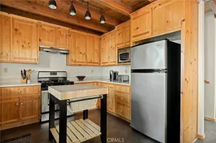 24071 Fern Glen, Crestline, CA 92325 - Photo 9
