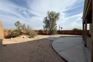12942 Cuando Way, Desert Hot Springs, CA 92240 - Photo 21