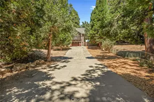 164 Grandview Rd, Twin Peaks, CA 92391 - Photo 39