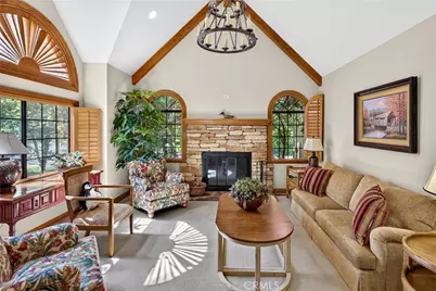27547 Meadow Bay Drive, Lake Arrowhead, CA 92352 - Photo 5