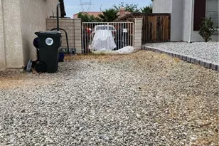 15009 Hopland, Victorville, CA 92394 - Photo 7