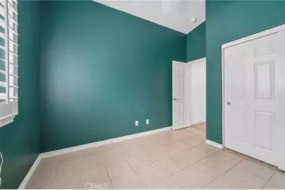 15590 Syracuse Lane, Fontana, CA 92336 - Photo 17