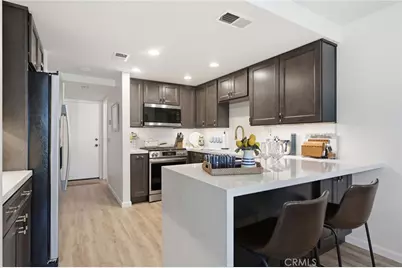 5050 Canyon Crest #18, Riverside, CA 92507 - Photo 11