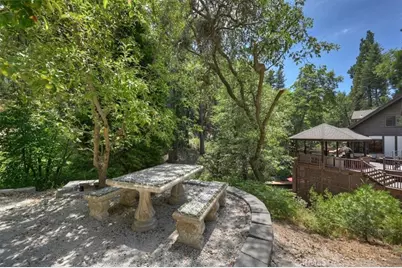 31221 Old City Creek, Running Springs, CA 92382 - Photo 9