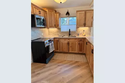 31024 Wild Oak, Running Springs, CA 92382 - Photo 3