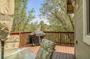 1465 Golden Rule Ln, Lake Arrowhead, CA 92352 - Photo 11