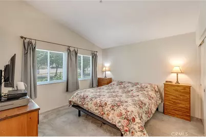 11737 Puerto Real Rd, Fontana, CA 92337 - Photo 21