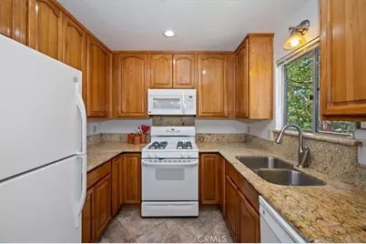 750 Grass Valley, Lake Arrowhead, CA 92352 - Photo 11