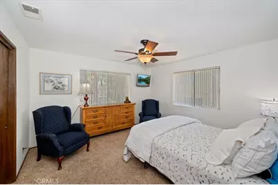 750 Grass Valley, Lake Arrowhead, CA 92352 - Photo 17