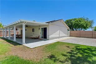 415 Hidalgo Ave, Redlands, CA 92374 - Photo 17