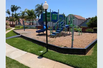 9793 Caldaro, Rancho Cucamonga, CA 91737 - Photo 37