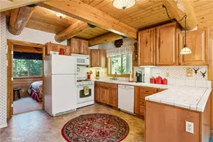29729 Katharine Way, Cedar Glen, CA 92321 - Photo 9