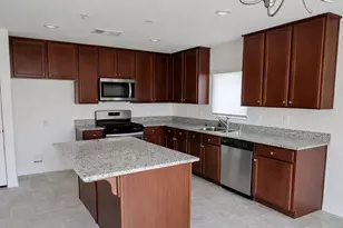 2035 W Chianti Way, Hanford, CA 93230 - Photo 3