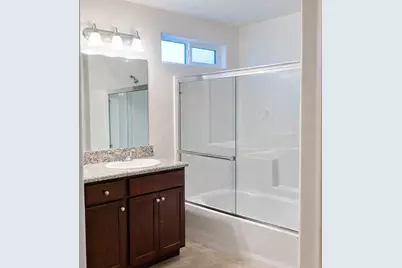 2035 W Chianti Way, Hanford, CA 93230 - Photo 13