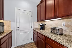 33665 Wild Horse, Yucaipa, CA 92399 - Photo 15