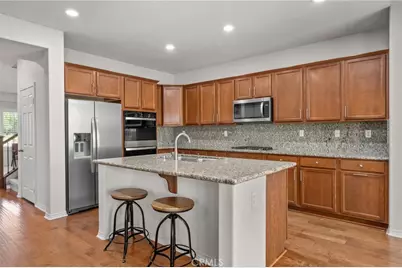 31801 Oak Wood Circle, Yucaipa, CA 92399 - Photo 13