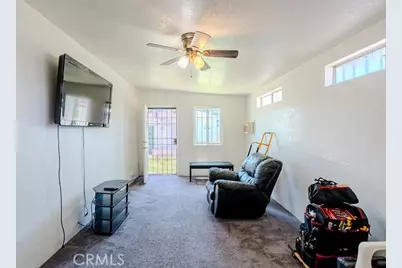 714 E 135th, Los Angeles, CA 90059 - Photo 15