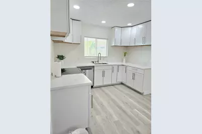20157 Chickasaw, Apple Valley, CA 92307 - Photo 7