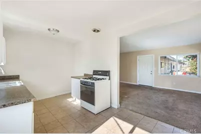 529 W 25th Street, San Bernardino, CA 92405 - Photo 9