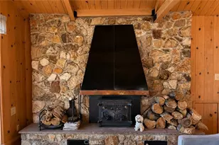 24687 San Moritz, Crestline, CA 92325 - Photo 9