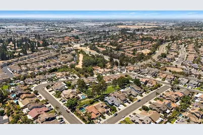 17390 Golden Maple, Yorba Linda, CA 92886 - Photo 37