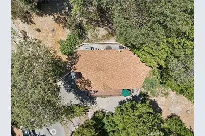 27376 Alpen, Lake Arrowhead, CA 92352 - Photo 35