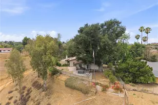 31016 E Sunset Dr, Redlands, CA 92373 - Photo 45
