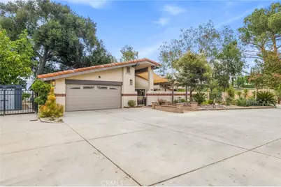 31016 E Sunset Drive, Redlands, CA 92373 - Photo 3