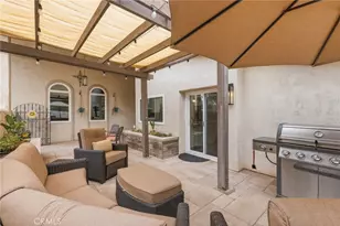 31016 E Sunset Dr, Redlands, CA 92373 - Photo 5