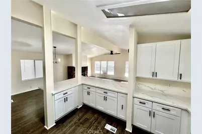 950 California #100, Calimesa, CA 92320 - Photo 11