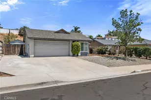 22754 Chambray, Moreno Valley, CA 92557 - Photo 3