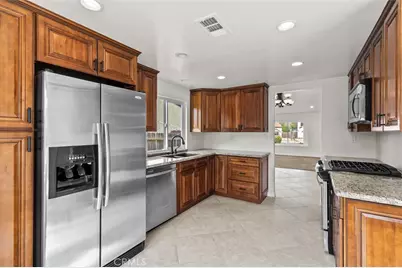 36330 Saint Raphael Drive, Murrieta, CA 92562 - Photo 11