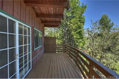 28673 Manitoba, Lake Arrowhead, CA 92352 - Photo 35