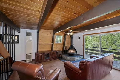 28673 Manitoba, Lake Arrowhead, CA 92352 - Photo 9